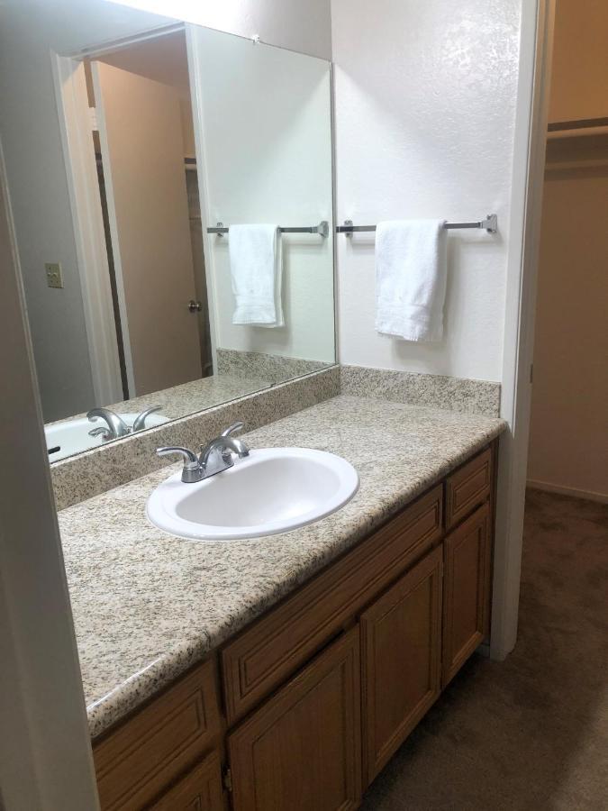 Whispering Meadows Apartments Bakersfield Exteriér fotografie
