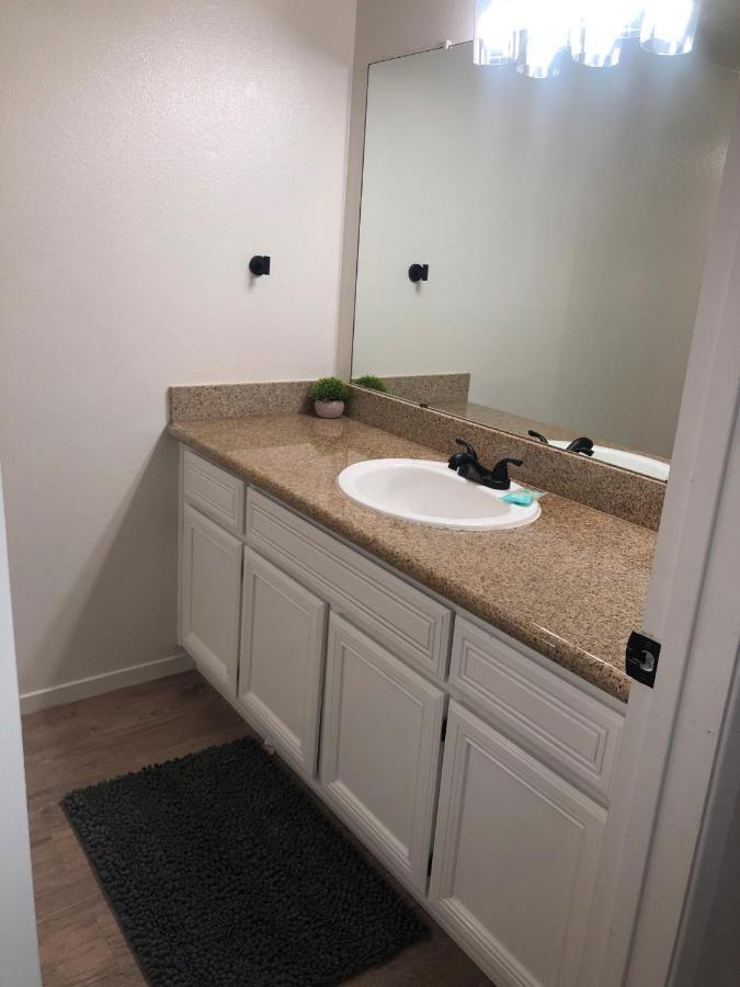 Whispering Meadows Apartments Bakersfield Exteriér fotografie
