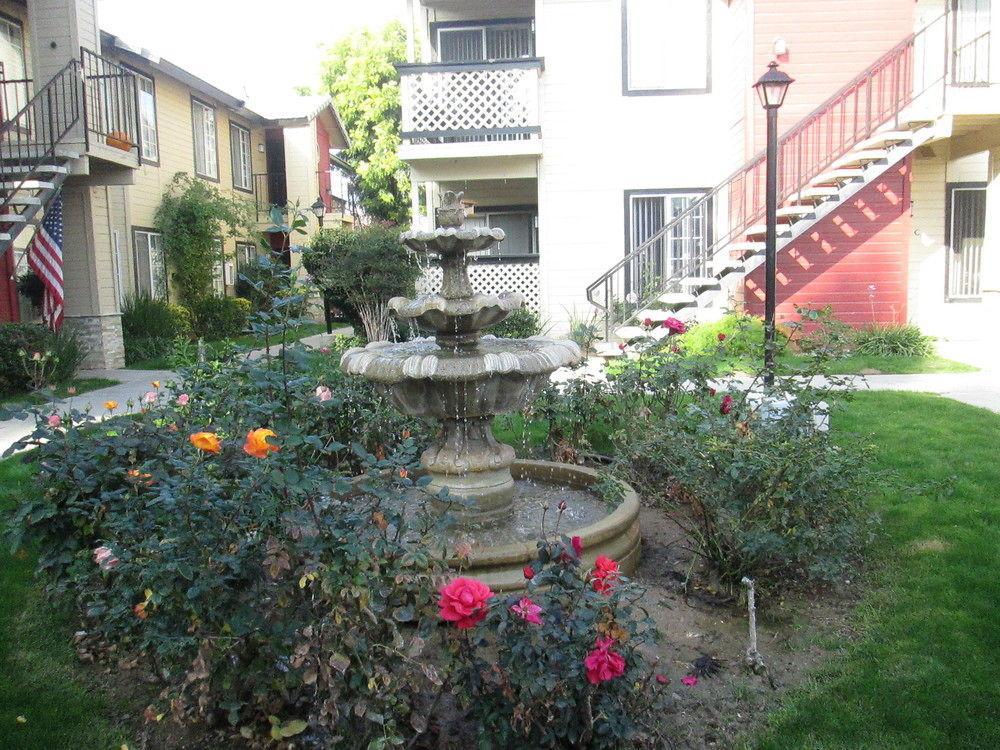Whispering Meadows Apartments Bakersfield Exteriér fotografie